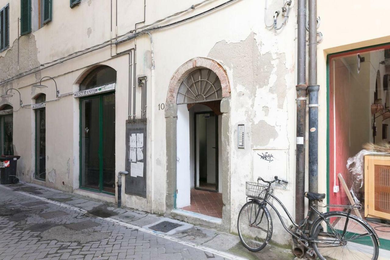 Altido Apt For 6 With Lovely Views 3 Mins To Corso Italia Pisa Exterior foto